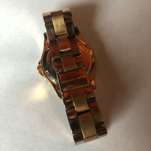 Michael Kors Gold Watch - Picture 2 of 5
